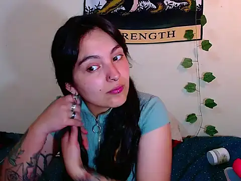 Snapshot of sweetiee_mary chatting on October 27, 8:02 pm sweetiee mary online show from October 27, 8:02 pm