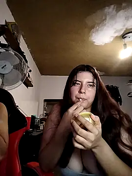 Snapshot of Carandrew chatting on October 6, 3:59 am Carandrew online show from October 6, 3:59 am