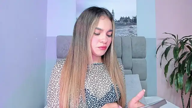 selene tylor  online show from June 30, 8:21 pm