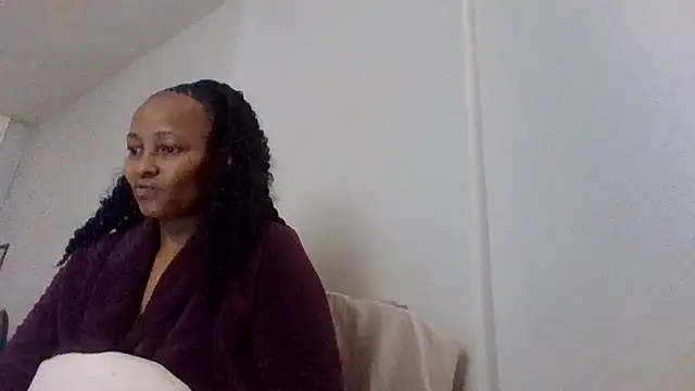 BabeAssXX online show from June 6, 8:19 am