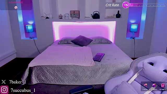 ViolettaBaker  online show from March 17, 9:02 pm