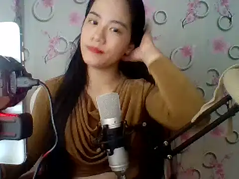 Nana-68 online show from February 10, 7:04 am