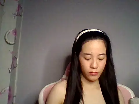 Nana-68 online show from December 19, 1:51 pm