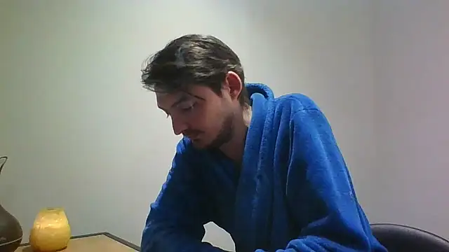 Wesleymodel online show from January 15, 7:17 pm