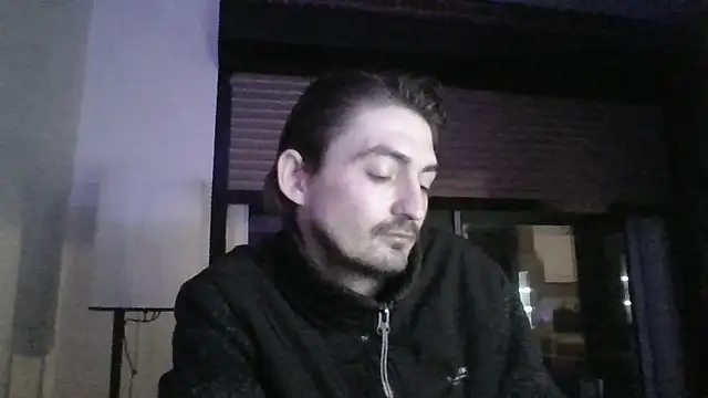 Wesleymodel online show from February 8, 5:49 pm