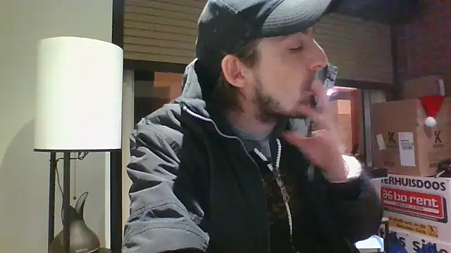 Wesleymodel online show from March 25, 6:58 pm