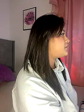 Snapshot of Ari_Martin chatting on September 30, 3:55 am Ari Martin online show from September 30, 3:55 am