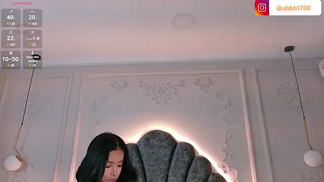AbbyHank online show from March 11, 2:40 pm