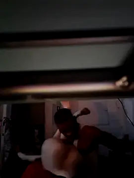 Snapshot of layyycass222 chatting on February 13, 10:33 am layyycass222 online show from February 13, 10:33 am