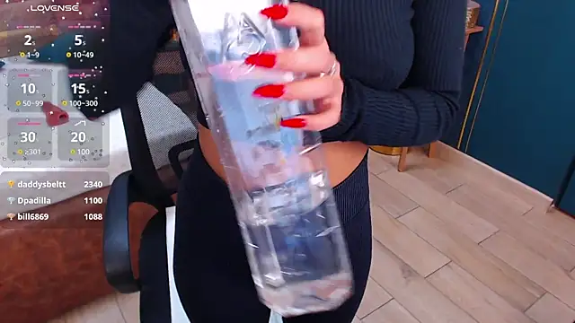 SerenaXMendez online show from January 18, 12:57 pm