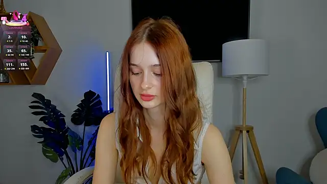 Viola  moon online show from October 14, 12:28 pm