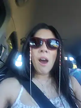 Reinacatchile online show from February 1, 5:16 pm