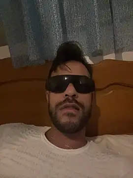 Jobay-zine online show from November 9, 2:37 pm