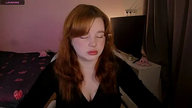  Lisa x online show from December 2, 7:14 am