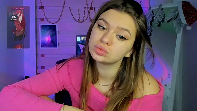 Josephine Kiss online show from December 12, 4:04 am
