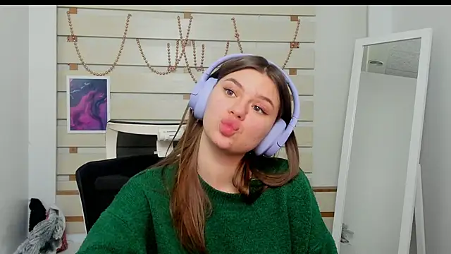 Josephine Kiss online show from February 4, 10:24 pm