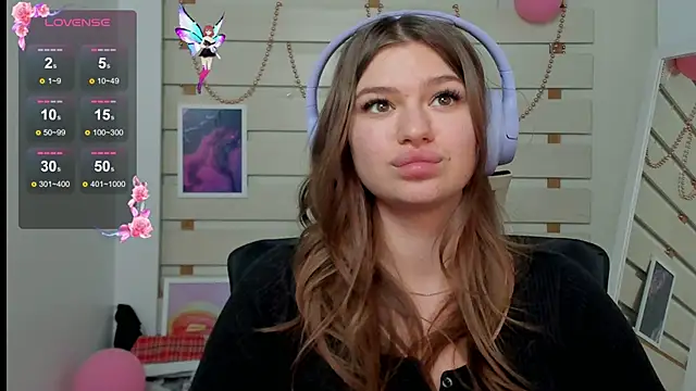 Josephine Kiss online show from March 5, 4:57 pm