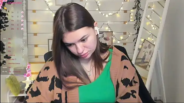 Josephine Kiss online show from January 11, 1:16 pm