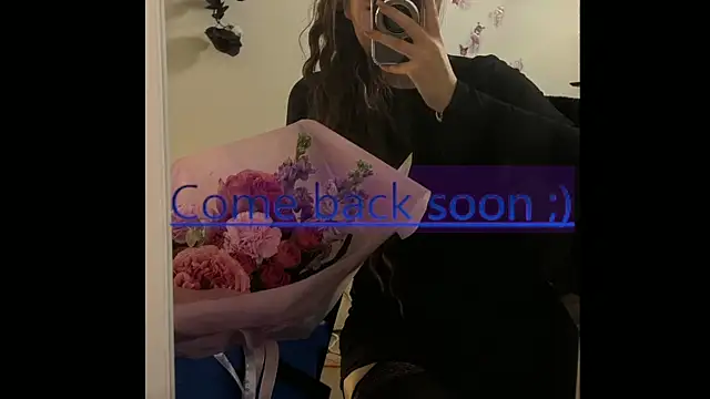 Josephine Kiss online show from July 17, 6:20 am