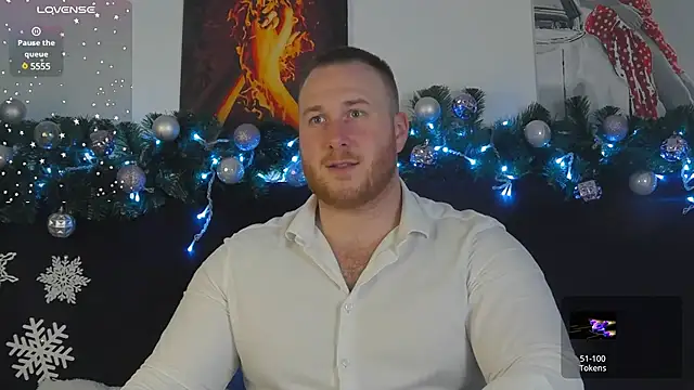 Snapshot of RoddyStill chatting on December 10, 1:44 pm RoddyStill online show from December 10, 1:44 pm