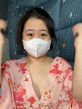 Snapshot of ninini92 chatting on January 30, 1:10 pm ninini92 online show from January 30, 1:10 pm