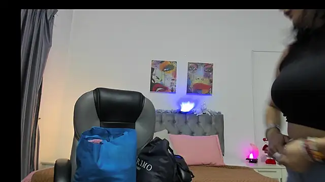 Snapshot of Jayden_Jonnes chatting on December 26, 11:54 am Jayden Jonnes online show from December 26, 11:54 am