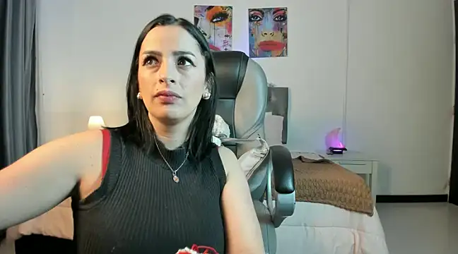 Snapshot of Jayden_Jonnes chatting on January 19, 11:34 am Jayden Jonnes online show from January 19, 11:34 am