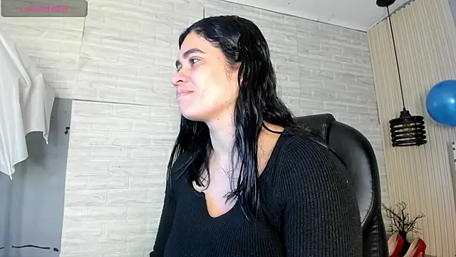 sussy  stone online show from June 6, 11:59 am