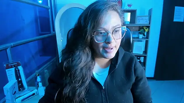 SaraThomso online show from November 9, 3:27 am