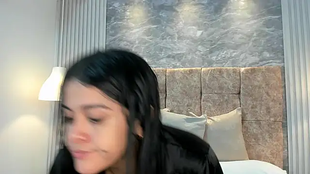 tifany  ross online show from March 21, 7:46 pm