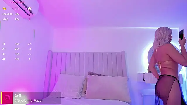 Shelynna azzul online show from October 17, 8:22 pm