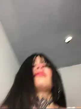 Snapshot of Tifanny_Sweett chatting on November 6, 2:56 am Tifanny Sweett online show from November 6, 2:56 am