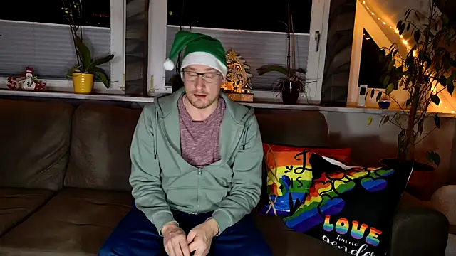 Relsxboy online show from December 13, 10:02 pm