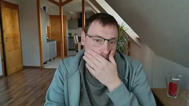 Relsxboy online show from January 8, 8:16 am