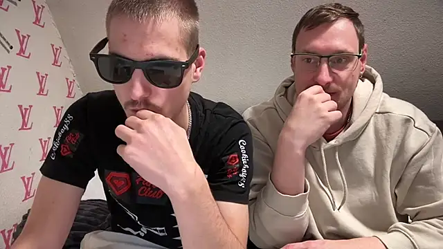 Relsxboy online show from January 10, 11:50 pm