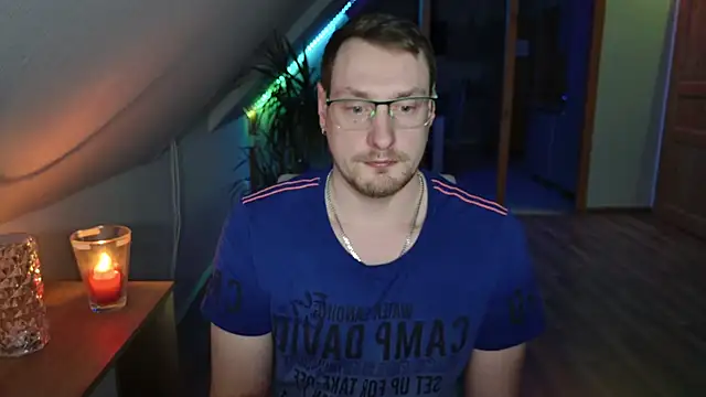 Relsxboy online show from January 29, 5:45 pm