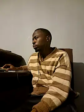 Snapshot of Diatribe43 chatting on March 20, 10:58 pm Diatribe43 online show from March 20, 10:58 pm