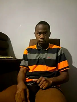 Snapshot of Diatribe43 chatting on March 26, 12:50 am Diatribe43 online show from March 26, 12:50 am