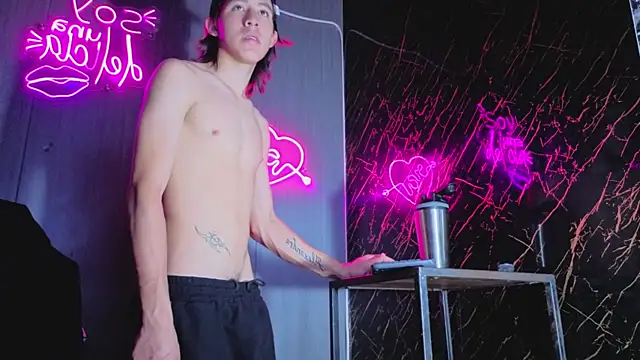 kevinbigcokc18 online show from November 23, 9:09 am