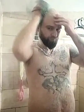 Snapshot of Dj8717 chatting on December 20, 8:38 pm Dj8717 online show from December 20, 8:38 pm