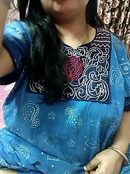 cuteyqueen online show from October 7, 10:45 am