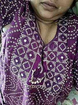 cuteyqueen online show from October 10, 1:37 am