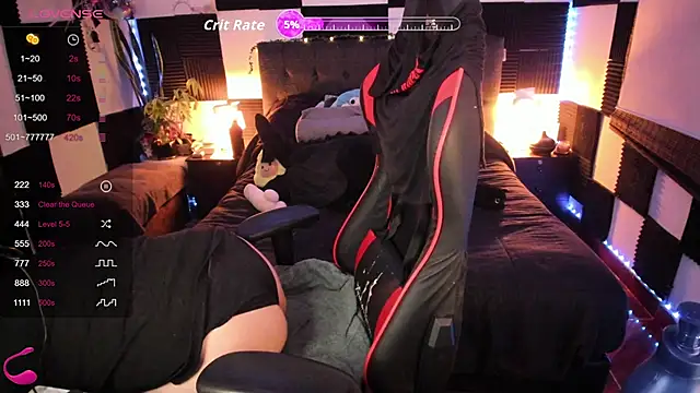 Snapshot of Ursula_fire chatting on March 7, 10:29 pm Ursula fire online show from March 7, 10:29 pm