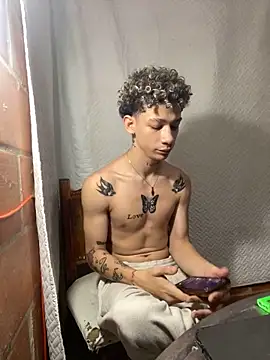 mateodeamjo online show from December 3, 5:42 am