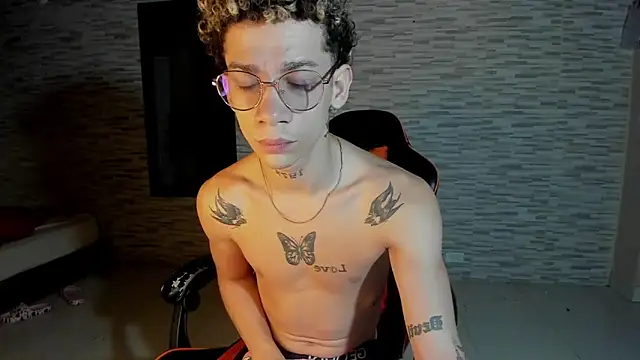 mateodeamjo online show from October 2, 8:10 am