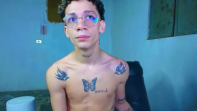 Snapshot of mateodeamjo chatting on March 8, 1:14 am mateodeamjo online show from March 8, 1:14 am