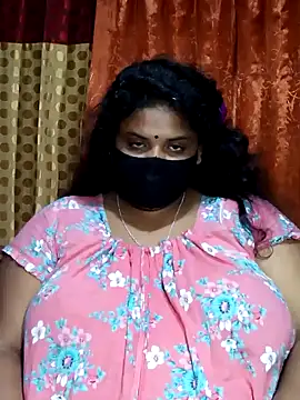 Snapshot of Dusto_Meye chatting on February 10, 7:28 pm Dusto Meye online show from February 10, 7:28 pm