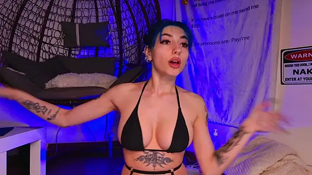 AriaVoss online show from July 13, 10:12 pm