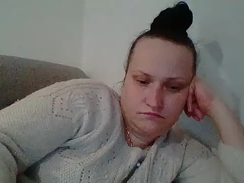  squirty cum lady  online show from February 1, 7:02 pm