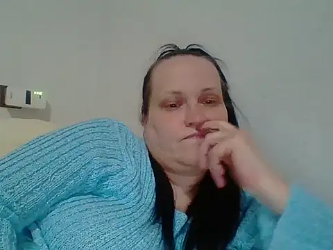  squirty cum lady  online show from February 11, 9:25 pm